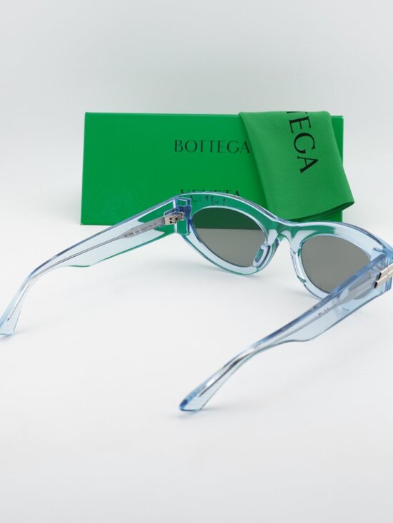 Bottega Veneta BV1189S 003 Cat Eye Sunglasses - Blue / Grey main image 5